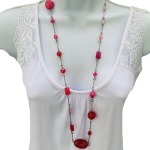 Vintage Fuchsia Pink Rose Color Faceted Beaded Long Chain Necklace 35”
